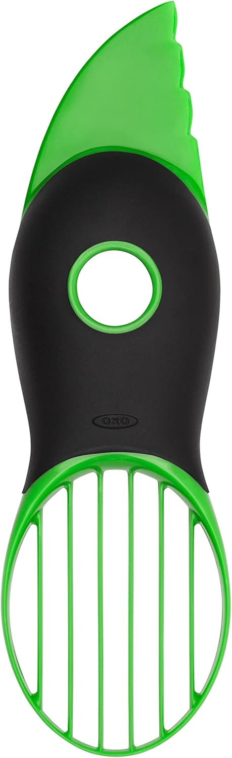 OXO - Good Grips 3 en 1 - Coupe avocat, lame dénoyauter, trancheuse