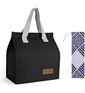 Le texte se lit comme suit : « Image 1 ». Sac à lunch isotherme noir avec poignées grises et manchon de bouteille d'eau à imprimé géométrique bleu marine et blanc à motifs assortis.