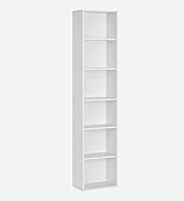 une étagère blanche avec une étagère blanche