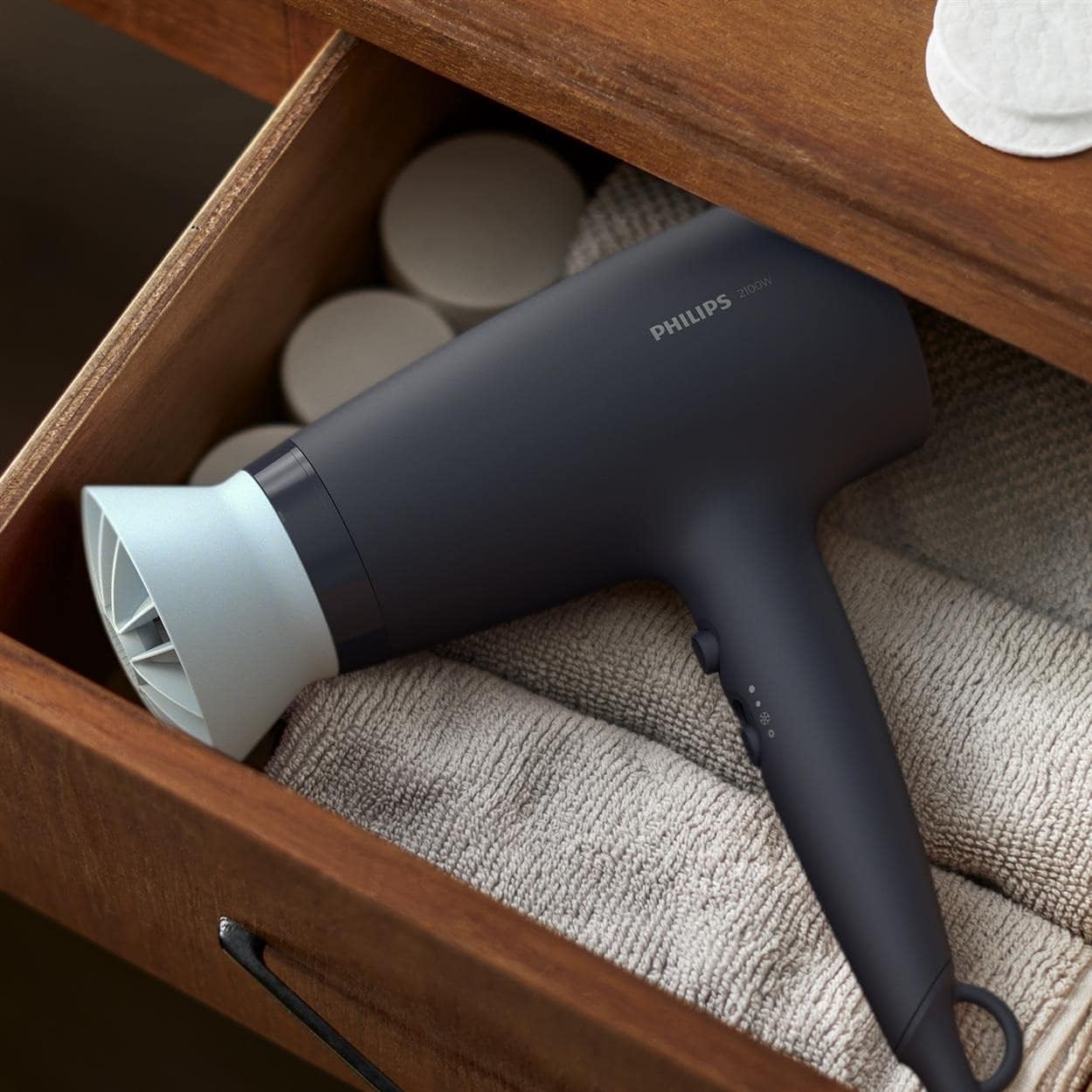 Philips - Sèche-cheveux Série 3000, ionique, compact, puissant BHD360/20
