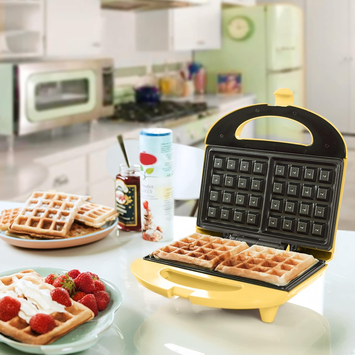 Bestron - gaufrier rétro 700W, anti-adhésif, jaune, dimensions compactes