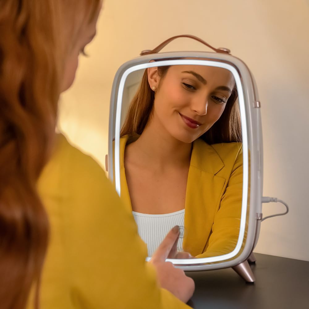 Cecotec - Mini-réfrigérateur pour cosmétiques - compact - 4L, refroidissement rapide