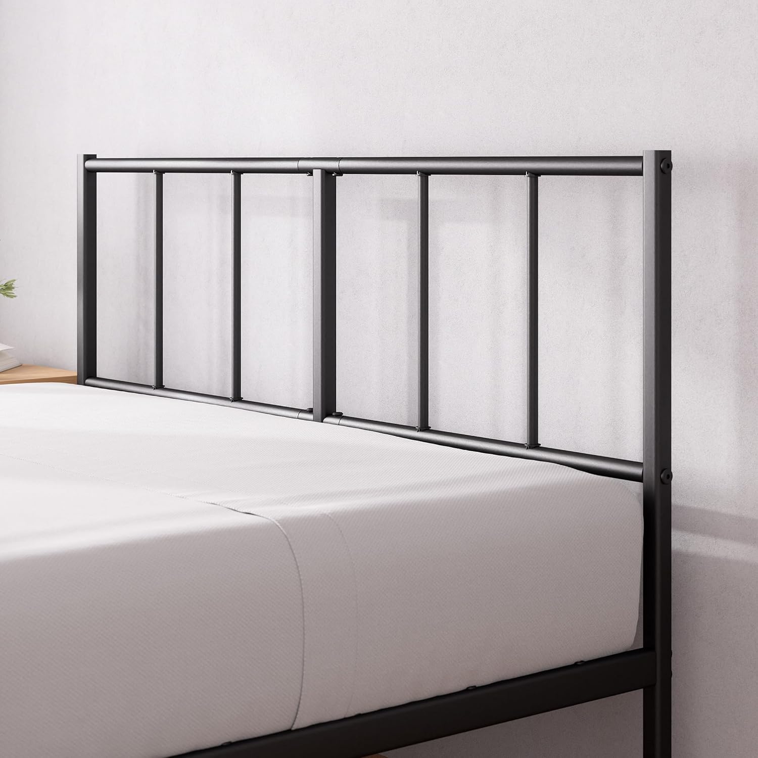 Zinus - Justin - 140x190 cm - sommier métal, tête de lit, rangement