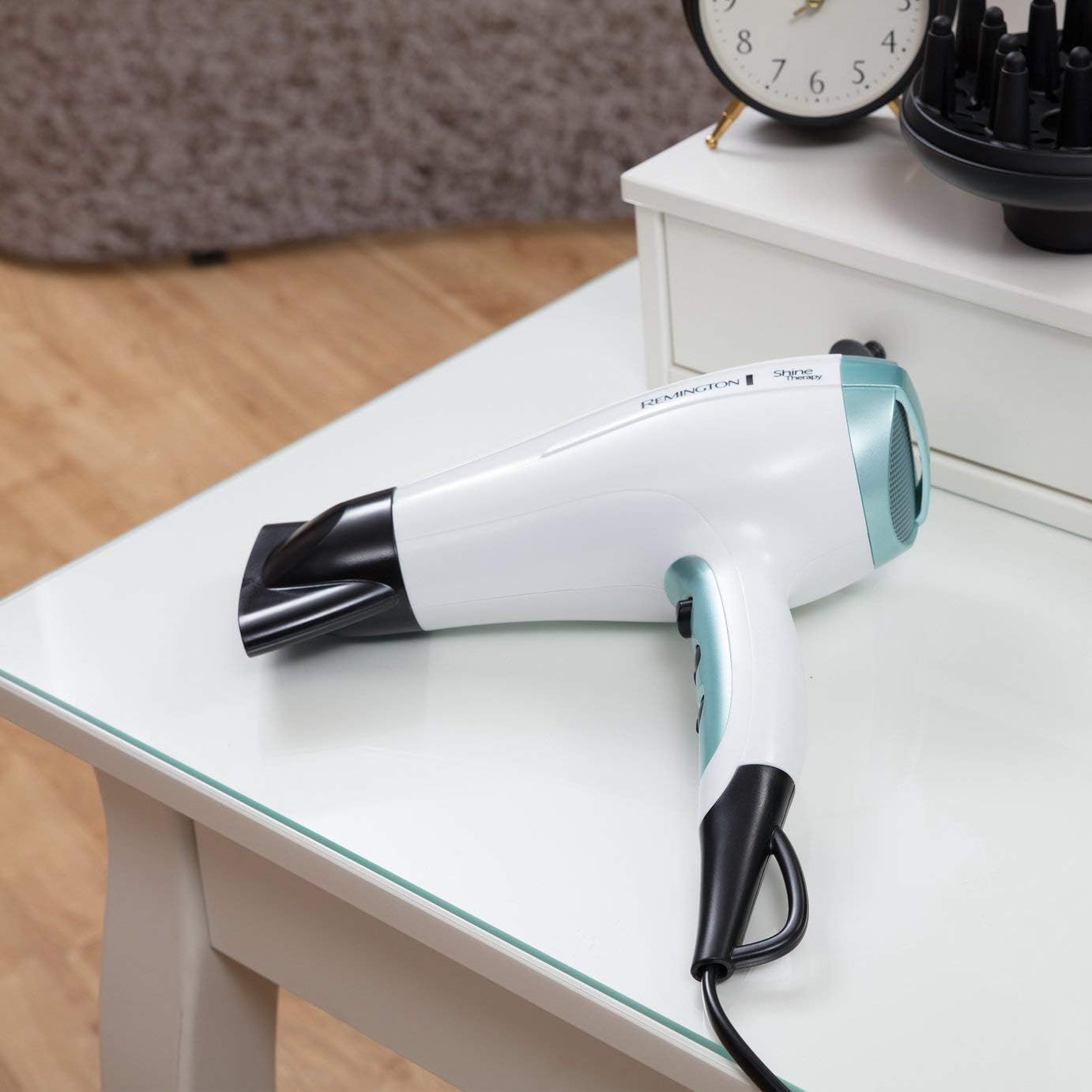 Remington - Sèche-cheveux Shine Therapy - 2300W, ionique, 3 températures, 2 vitesses, silencieux, anti-frizz - D5216