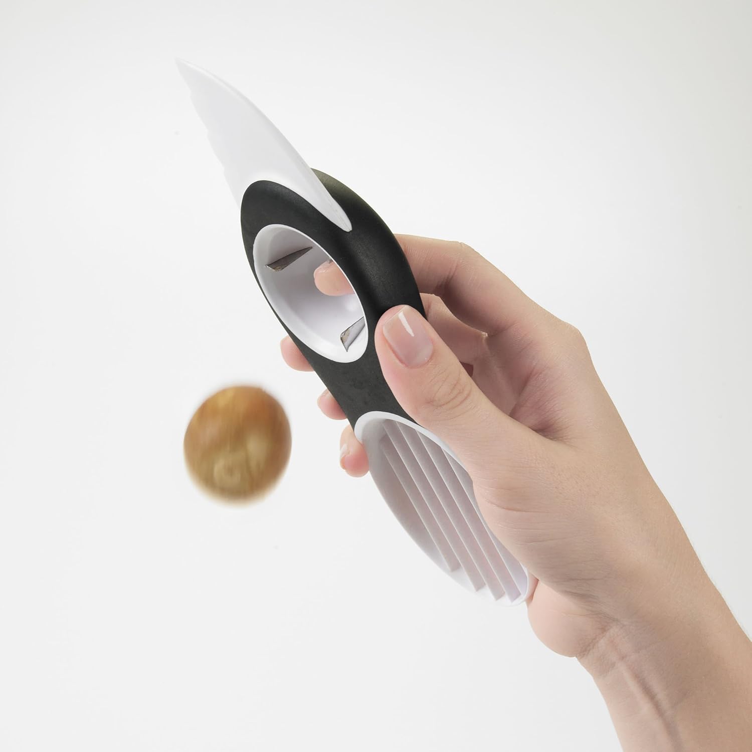OXO Good Grips – coupe-avocat 3 en 1 – lame dénoyauter, trancheuse – 15 cm