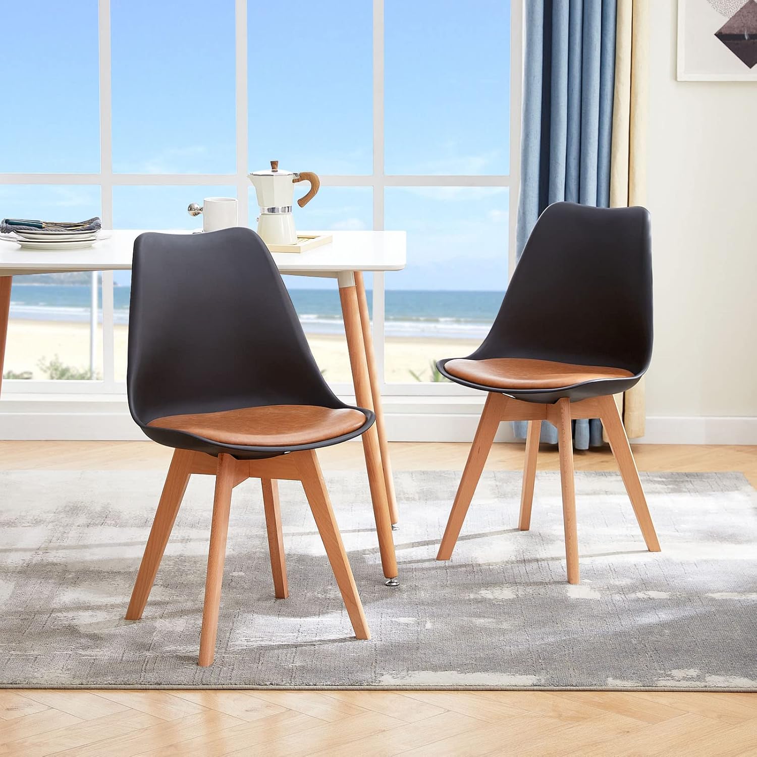 EGGREE - Chaises Scandinaves - assise rembourrée PU, pieds hêtre, lot de 4