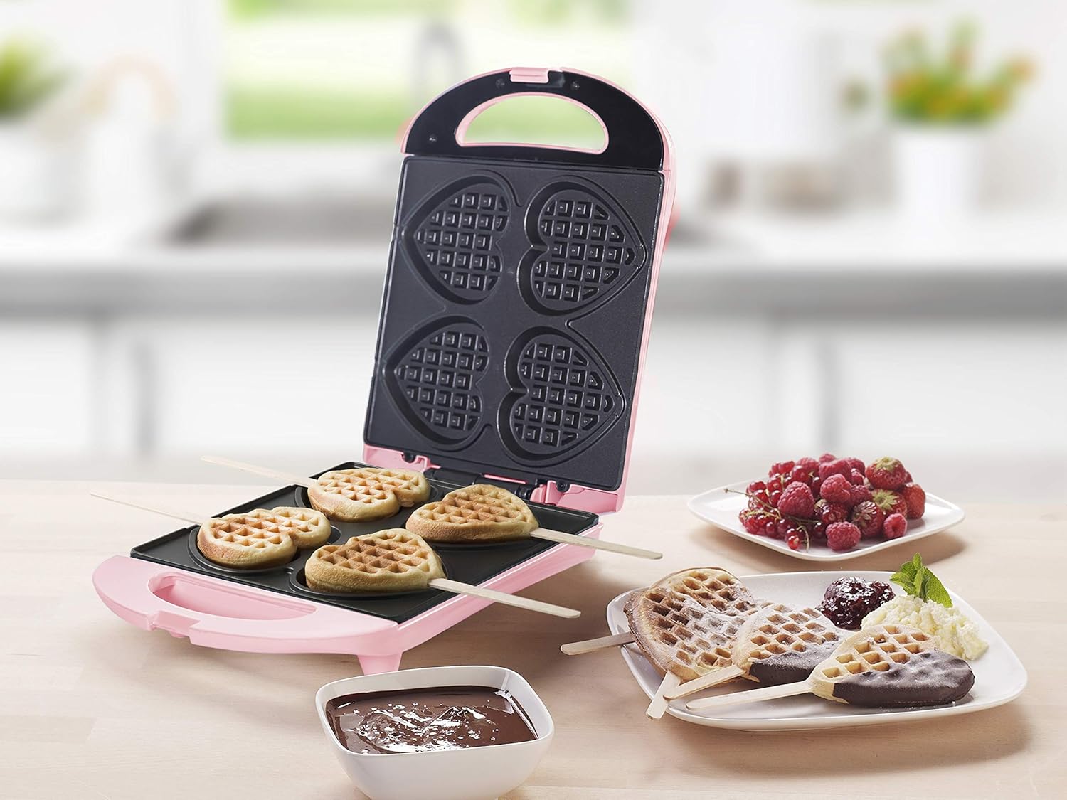 Bestron - Sweet Dreams - compact - gaufres cœur sur bâtonnet, rétro, 780W, rose