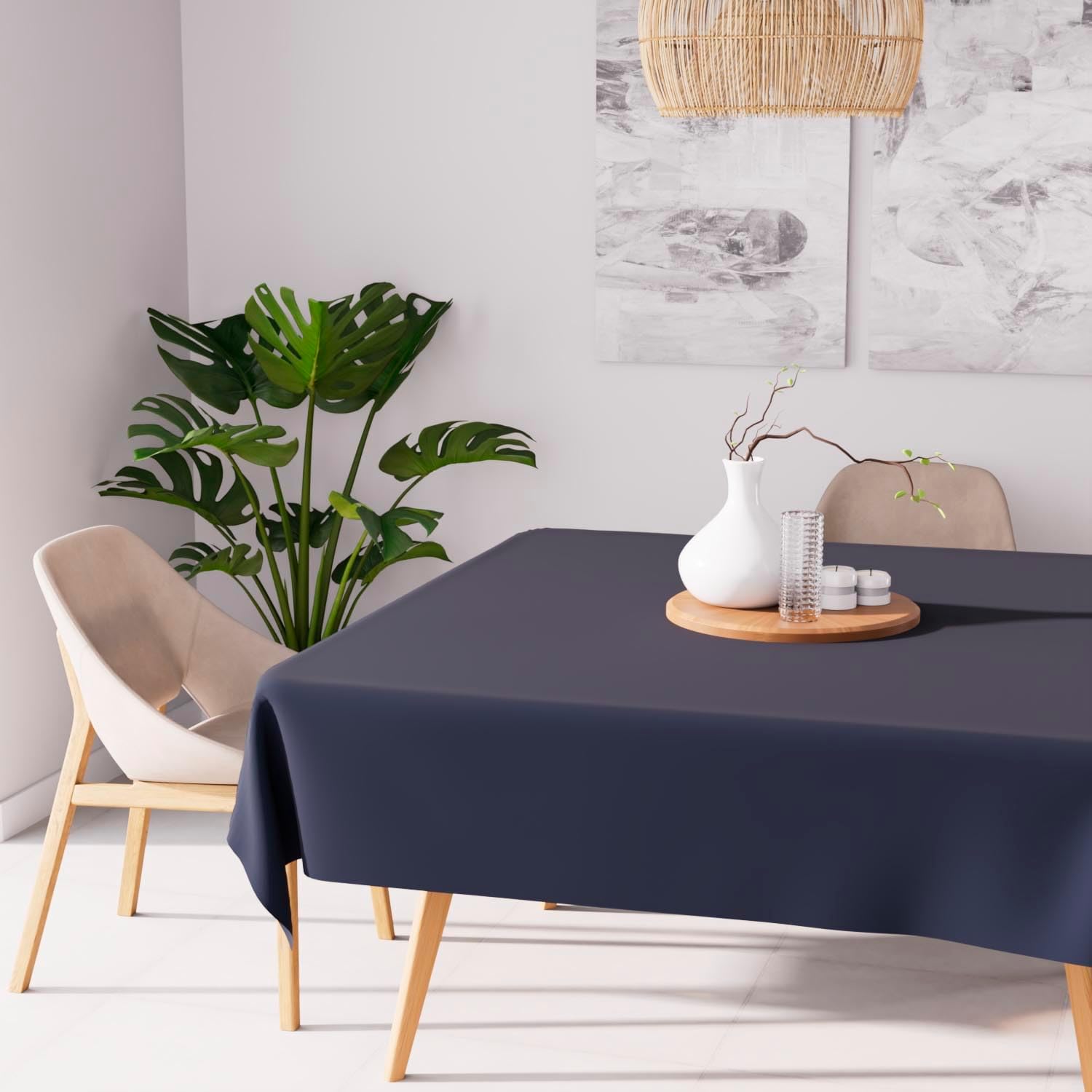 Soleil d'Ocre - Nappe Alix - 140x140 cm - Polyester, anti-tâches, bleu marine