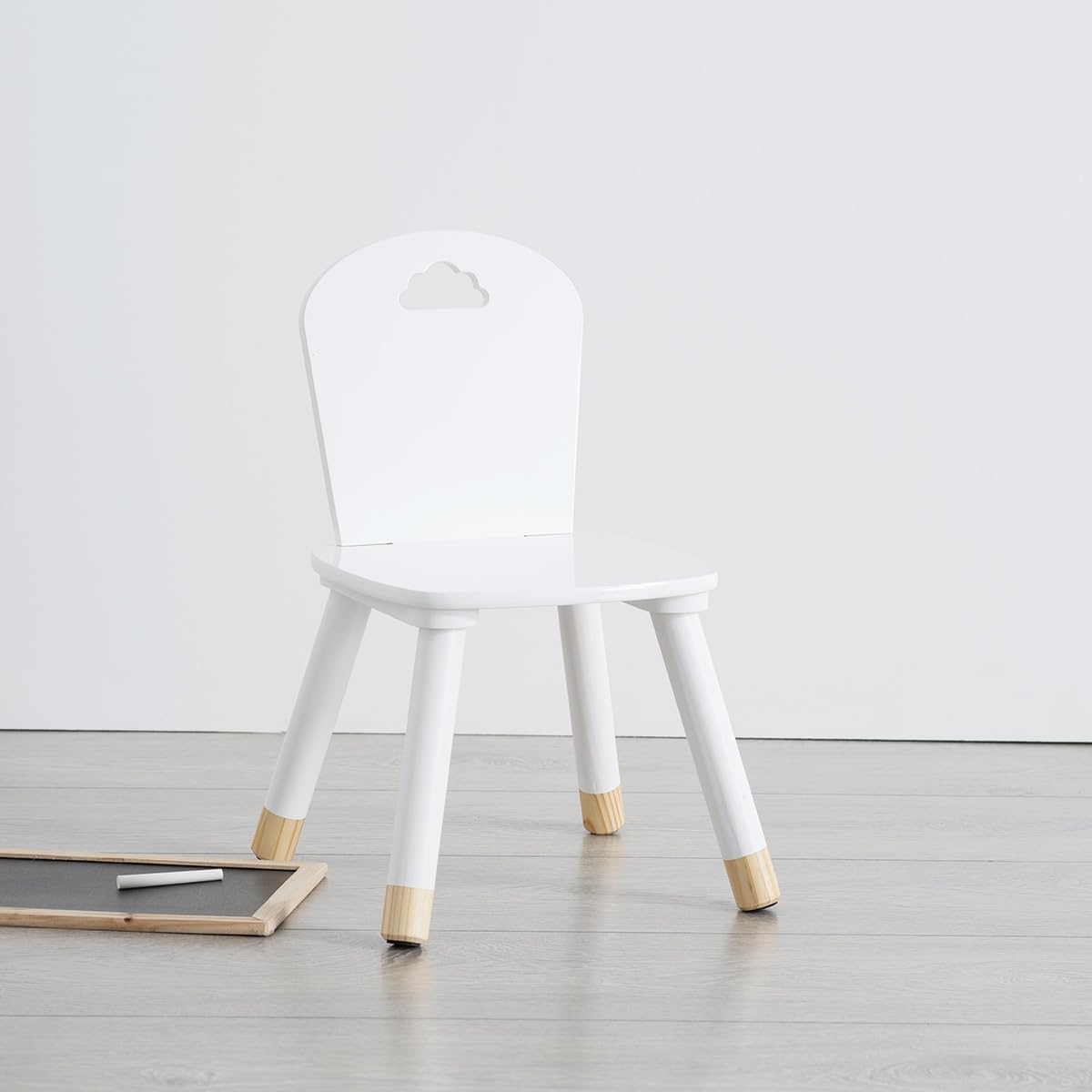 Atmosphera - Chaise enfant Douceur, blanche, confortable et solide