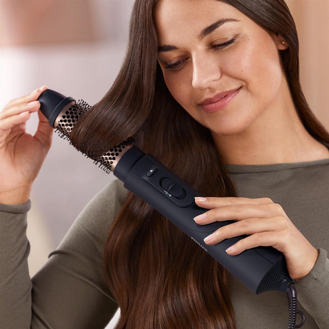 Philips - Série 5000 - Brosse soufflante 5 accessoires - ions, air froid BHA530/00