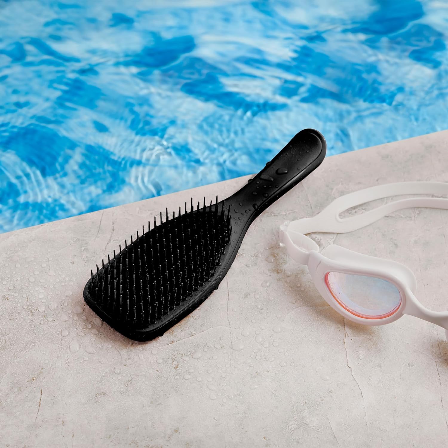 Tangle Teezer - Ultimate Detangler - Brosse démêlante cheveux secs/mouillés, picots deux niveaux, anti-casse, noir, tous