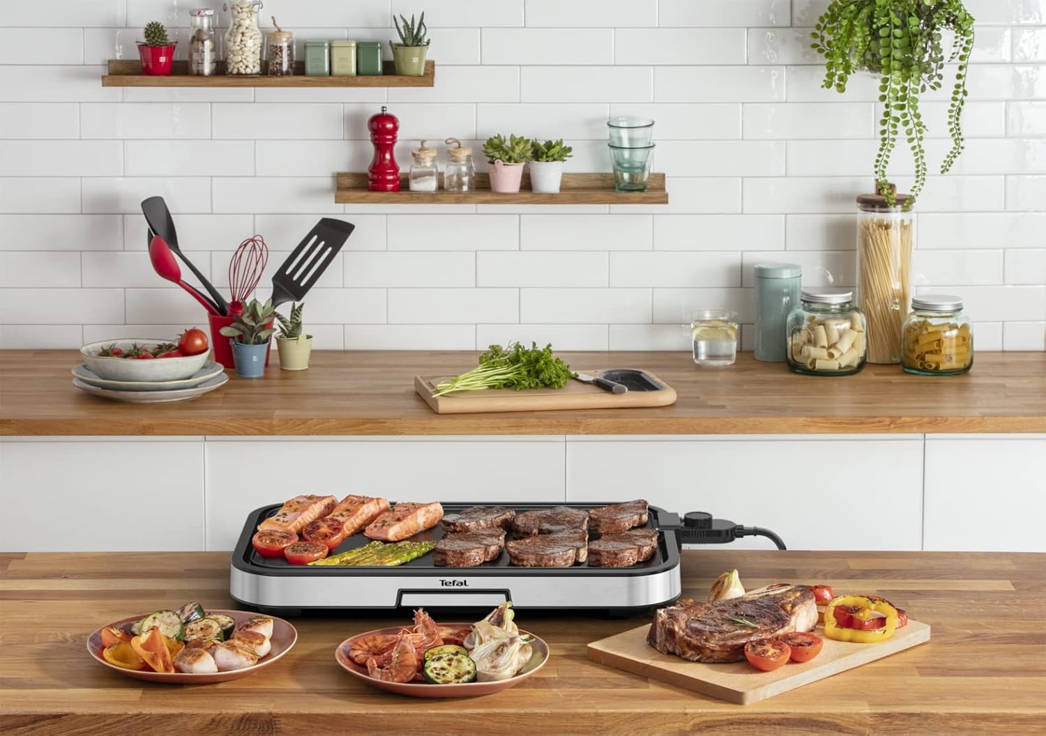 Tefal - Plancha Giant - XXL - 12 pers, revêtement antiadhésif, thermostat réglable, 2300W, CB631D