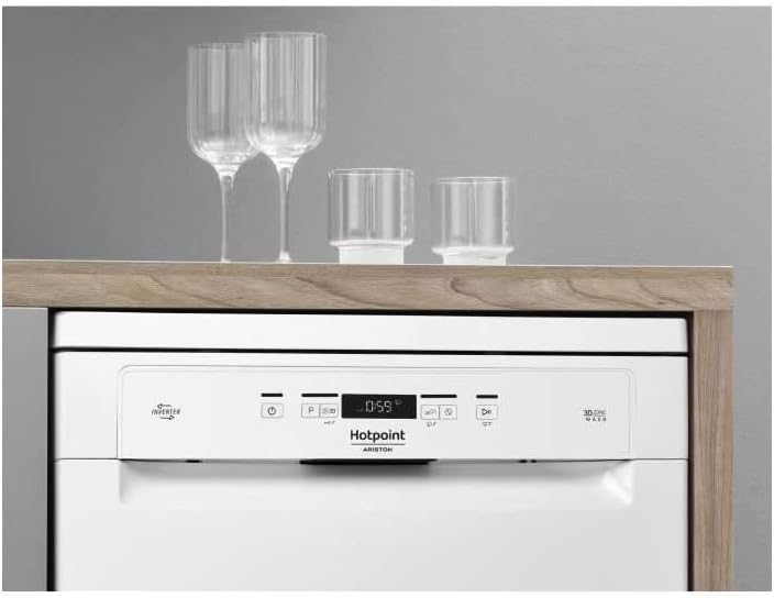 HOTPOINT - série HFC3T232WG - 60cm, 14 couverts, induction, 42dB blanc HFC3T232WG