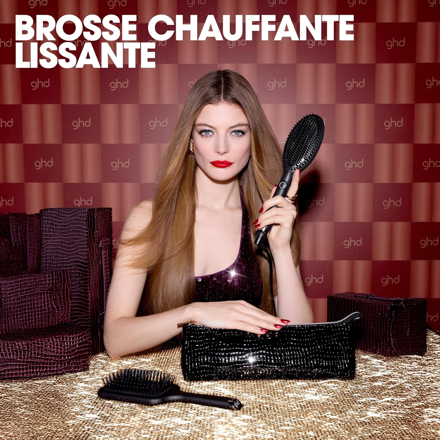 ghd - Glide Brosse Lissante - chauffe rapide, volume préservé - tous types cheveux - pochette incluse